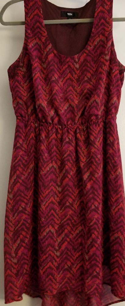 Red chevron pattern high low sleeveless midi dress